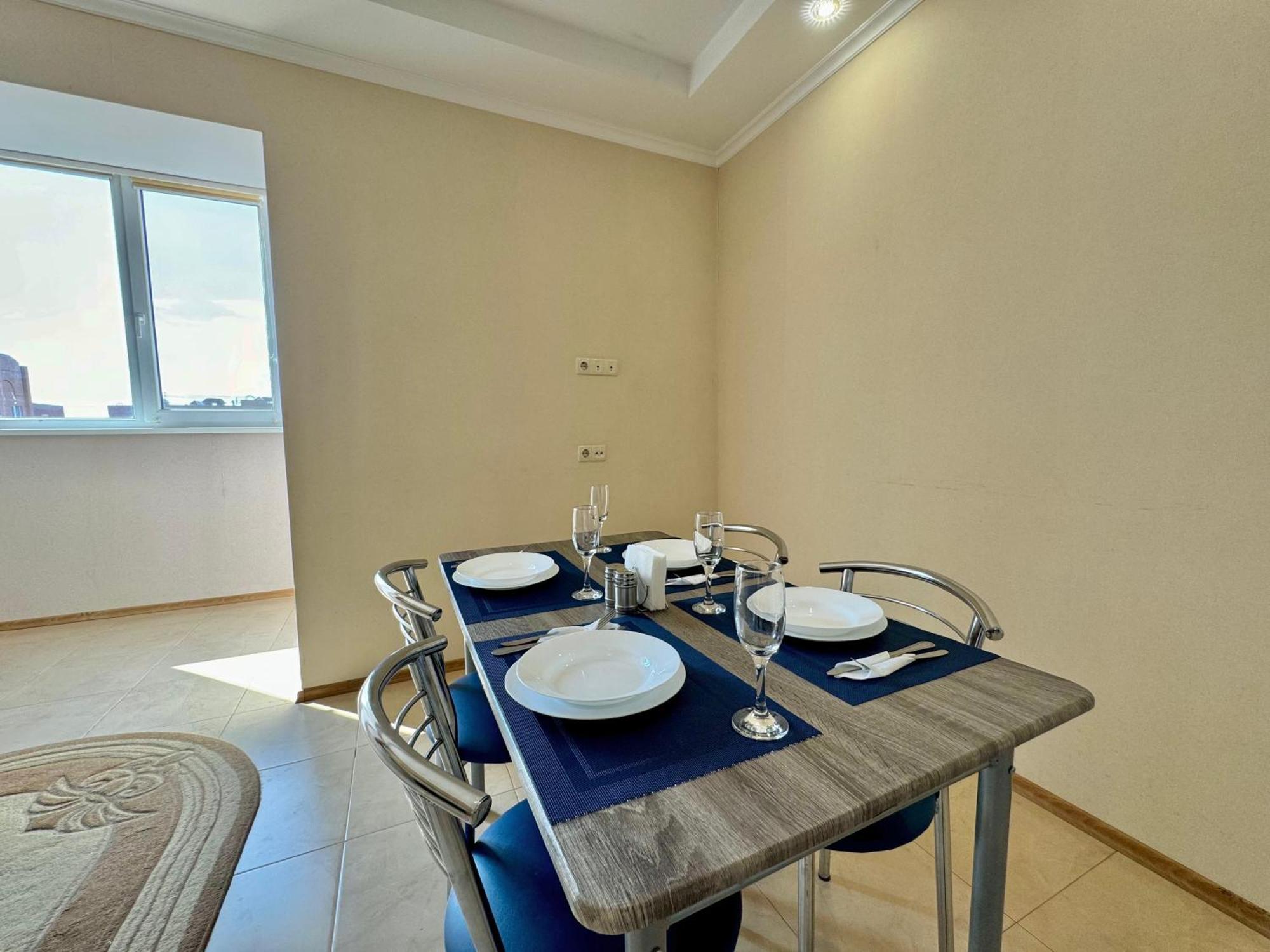 Apartpoltava Світлі Просторі Апартаменти 80М2 , 2-Окремі Кімнати, Новобудова Центр Чек Банківський Екстериор снимка